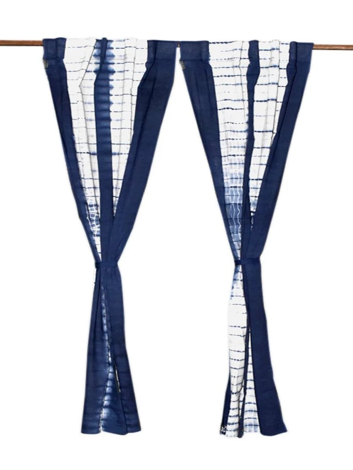 Trizzle Curtains