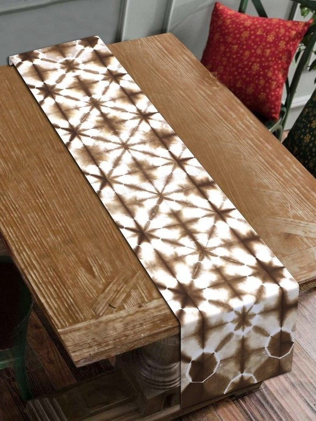 FernFold Table Runner